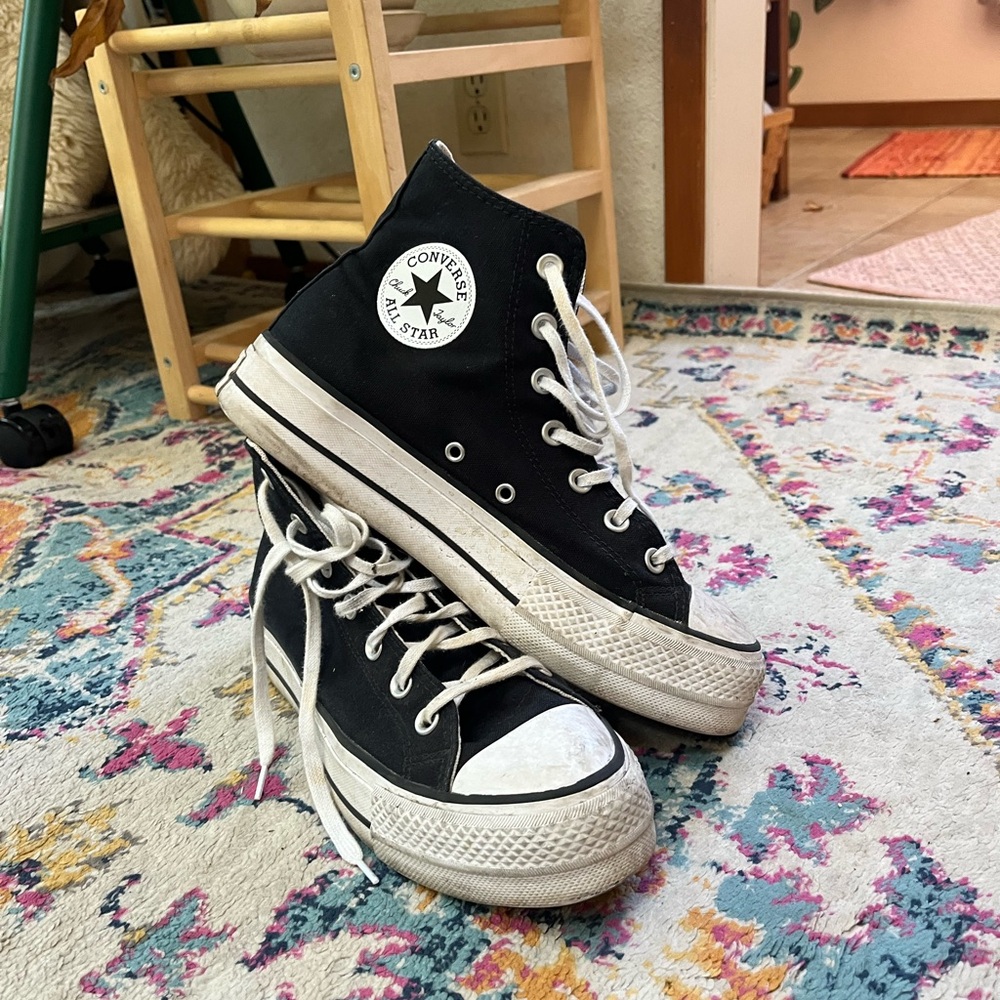Converse Women's Black platform High-Top Sneakers